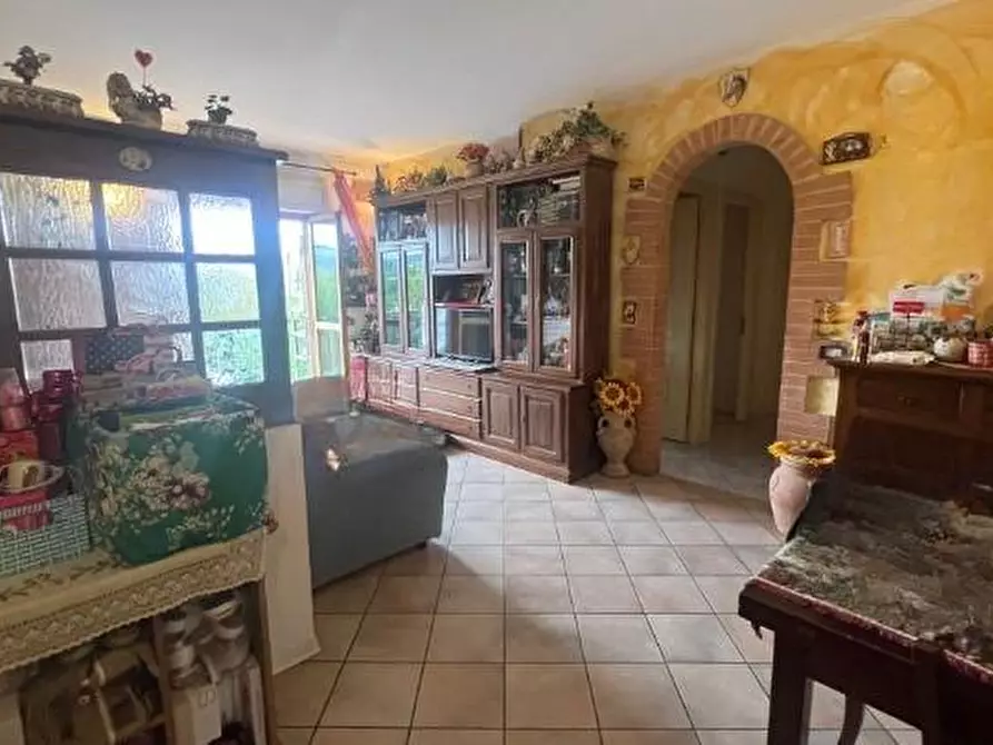 Immagine 5 di Appartamento in vendita  a Monteriggioni
