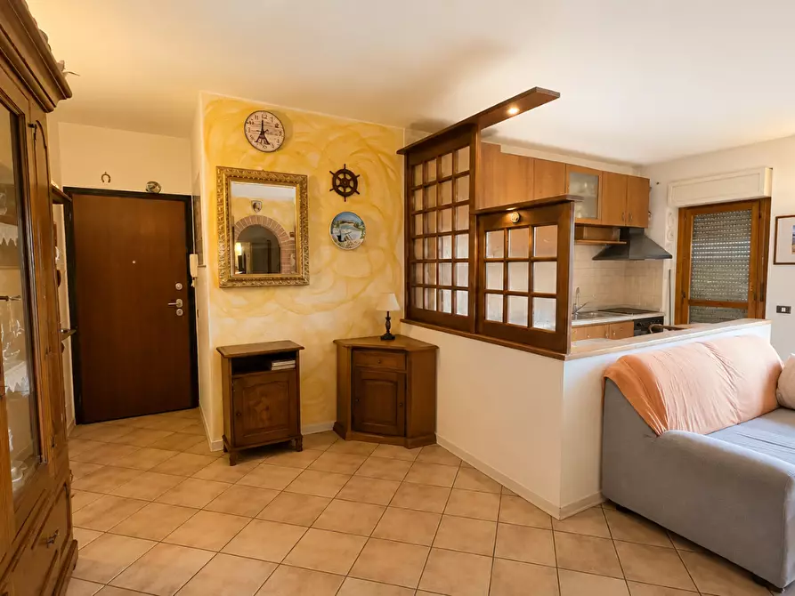 Immagine 1 di Appartamento in vendita  a Monteriggioni