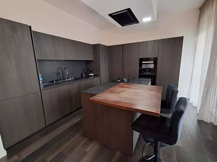 Immagine 5 di Appartamento in vendita  a Pontedera