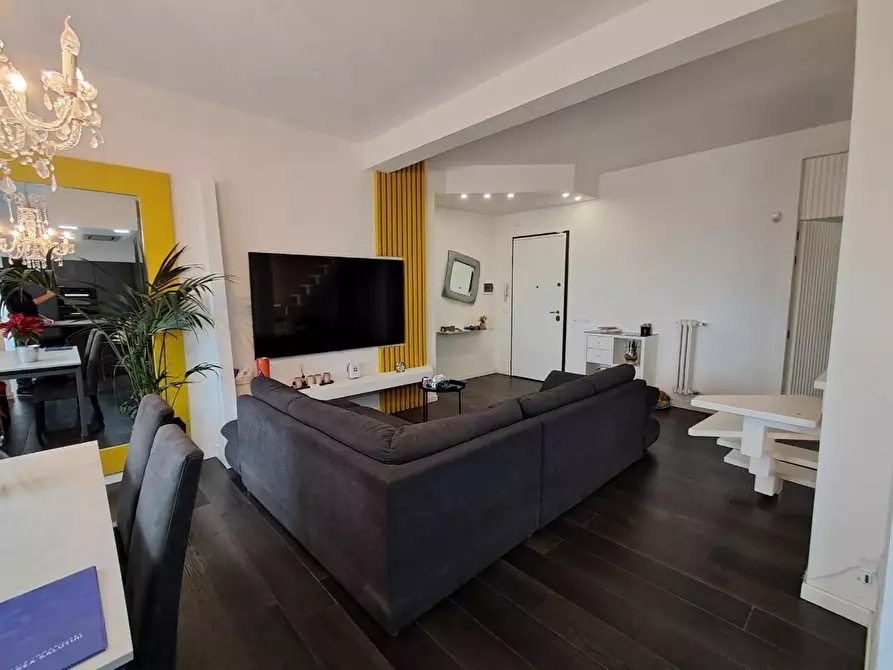 Immagine 8 di Appartamento in vendita  a Pontedera