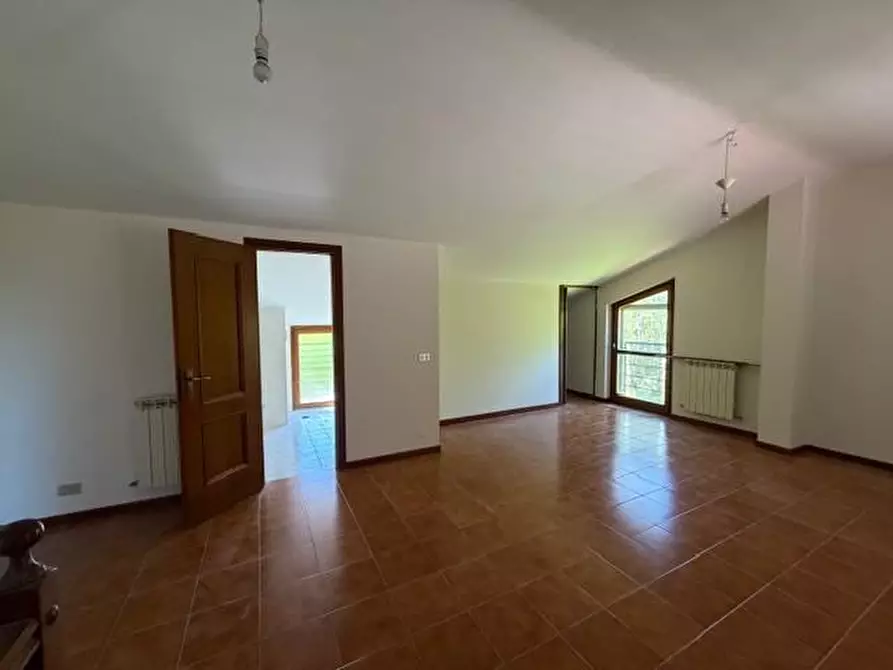 Immagine 19 di Casa bifamiliare in vendita  a Pisa
