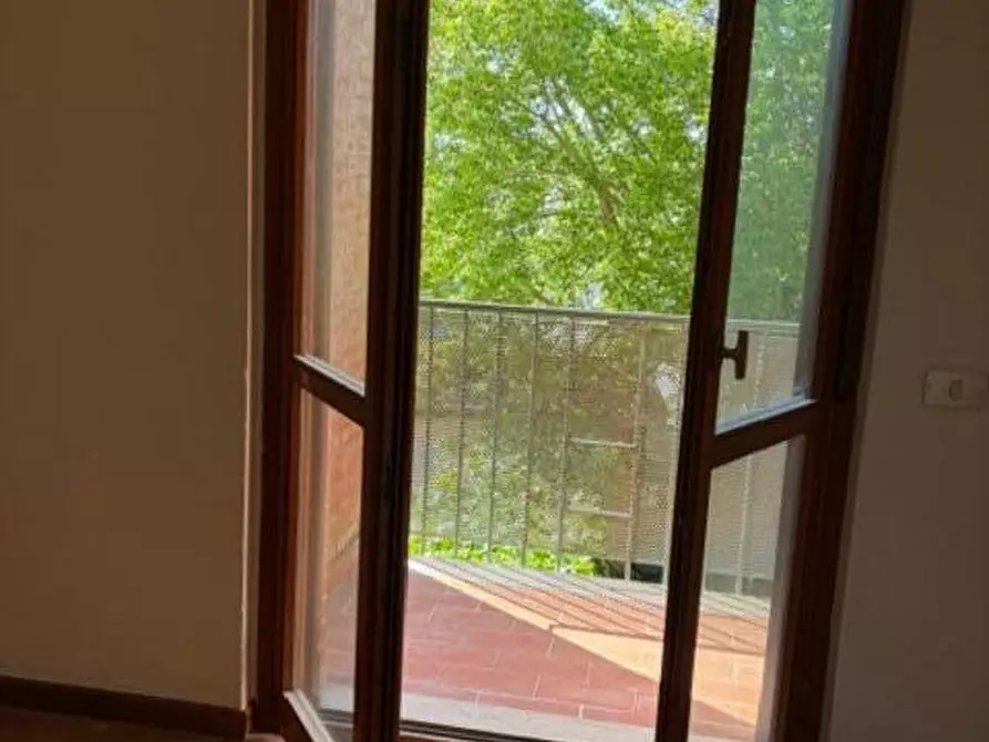 Immagine 43 di Casa bifamiliare in vendita  a Pisa