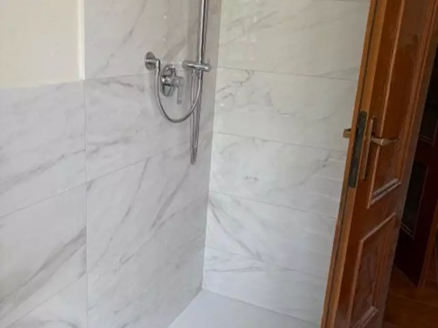 Immagine 46 di Casa bifamiliare in vendita  a Pisa