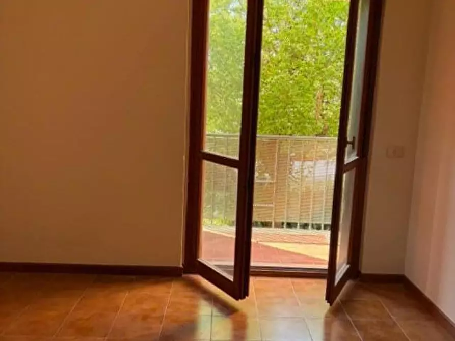Immagine 42 di Casa bifamiliare in vendita  a Pisa