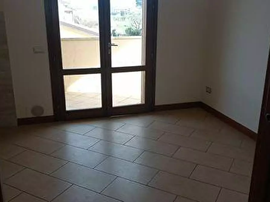 Immagine 6 di Mansarda in vendita  a Massa E Cozzile