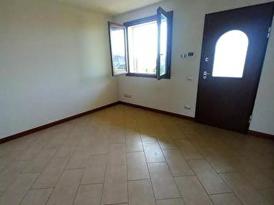 Immagine 5 di Mansarda in vendita  a Massa E Cozzile