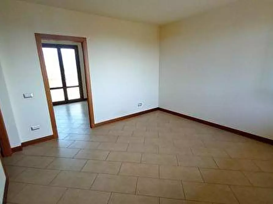 Immagine 12 di Mansarda in vendita  a Massa E Cozzile