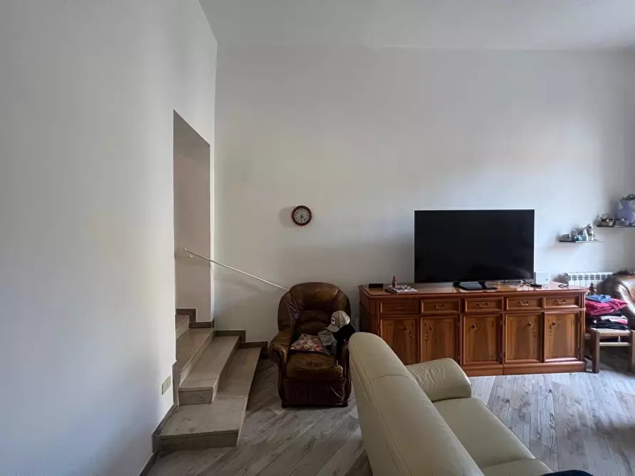 Immagine 11 di Appartamento in vendita  a Santa Croce Sull'arno