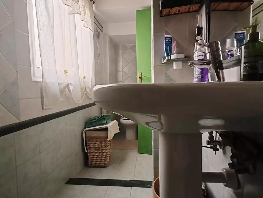 Immagine 8 di Appartamento in vendita  a Massa