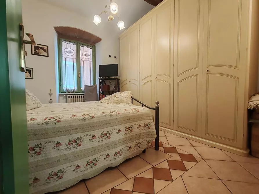 Immagine 12 di Appartamento in vendita  a Massa