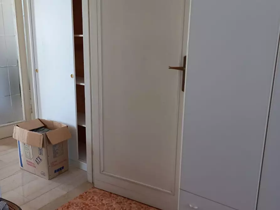 Immagine 11 di Appartamento in vendita  a Livorno