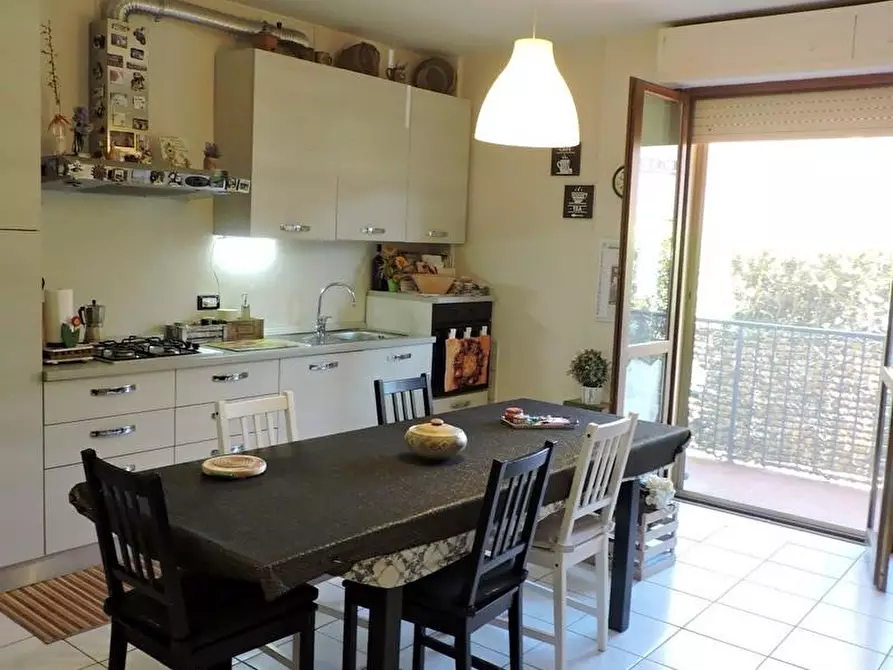 Immagine 9 di Appartamento in vendita  a Cascina