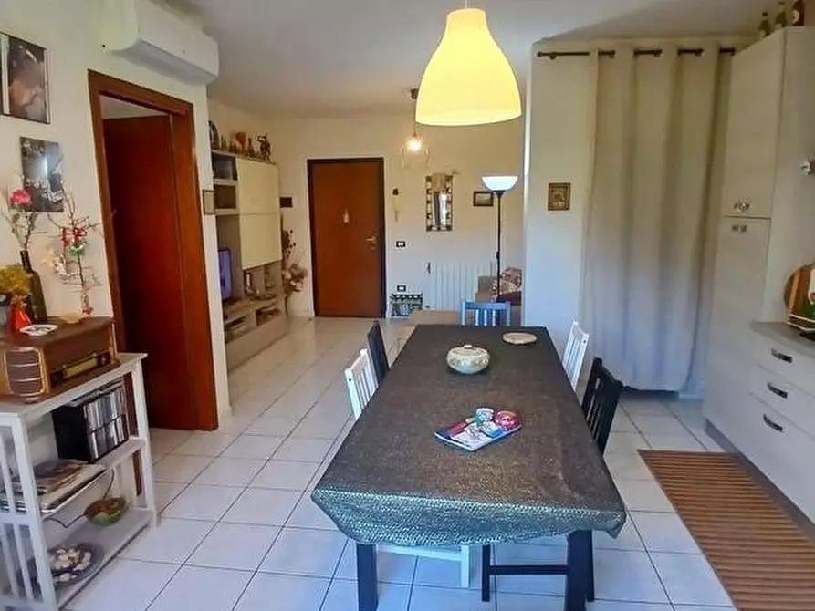 Immagine 18 di Appartamento in vendita  a Cascina