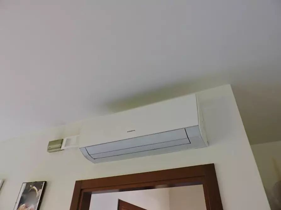 Immagine 6 di Appartamento in vendita  a Cascina
