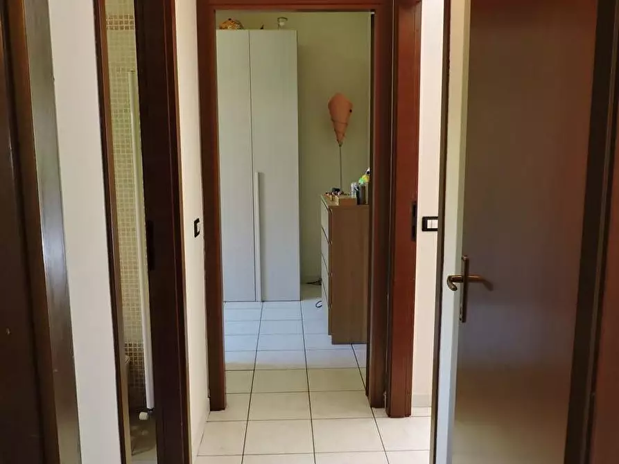 Immagine 19 di Appartamento in vendita  a Cascina
