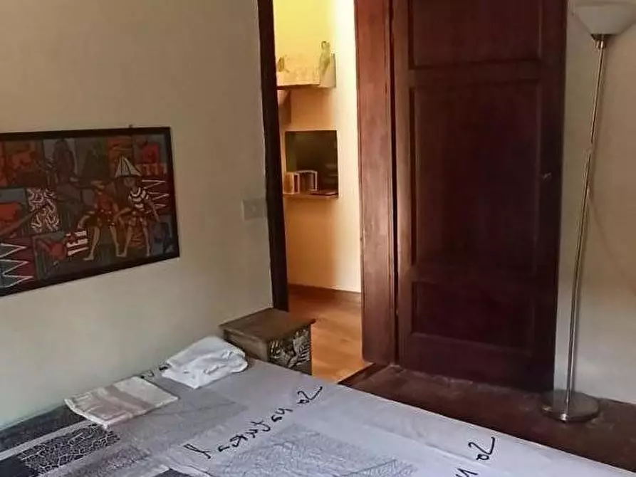 Immagine 6 di Appartamento in affitto  a Lucca