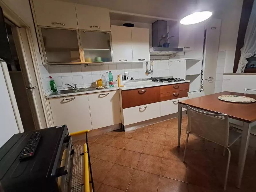 Immagine 7 di Appartamento in vendita  a Pontedera