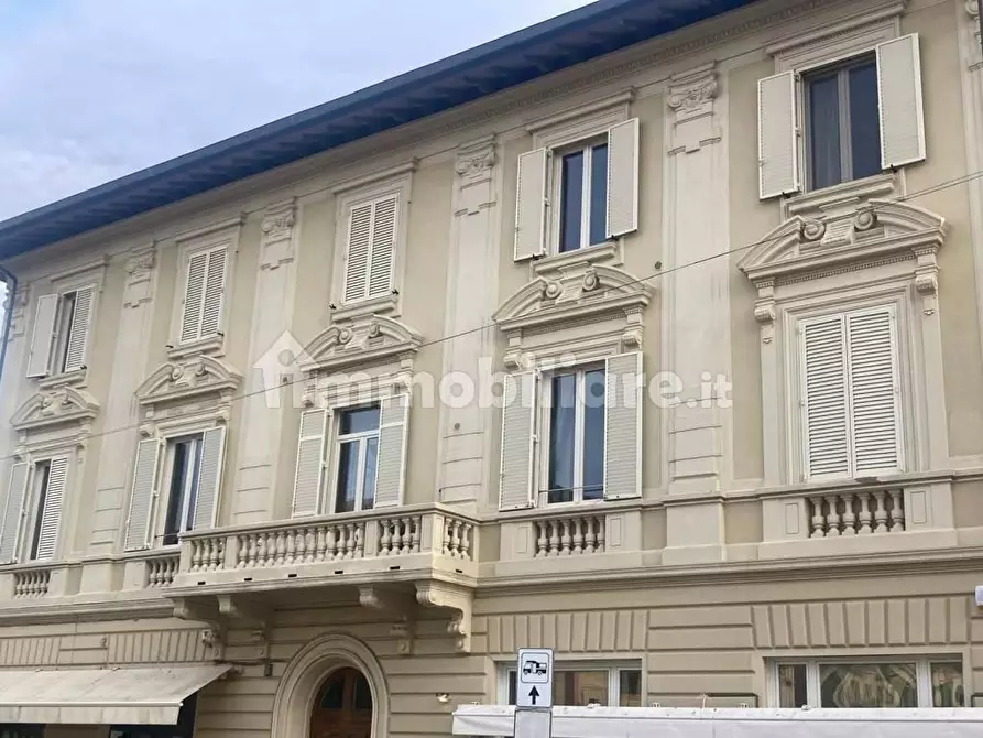 Immagine 9 di Appartamento in vendita  a Camaiore