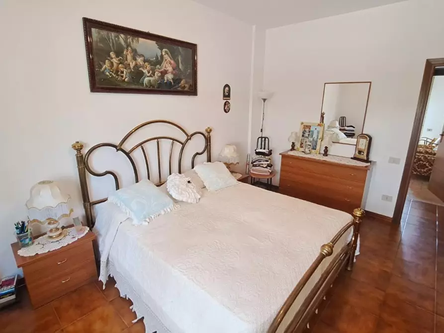 Immagine 9 di Appartamento in vendita  a Rosignano Marittimo