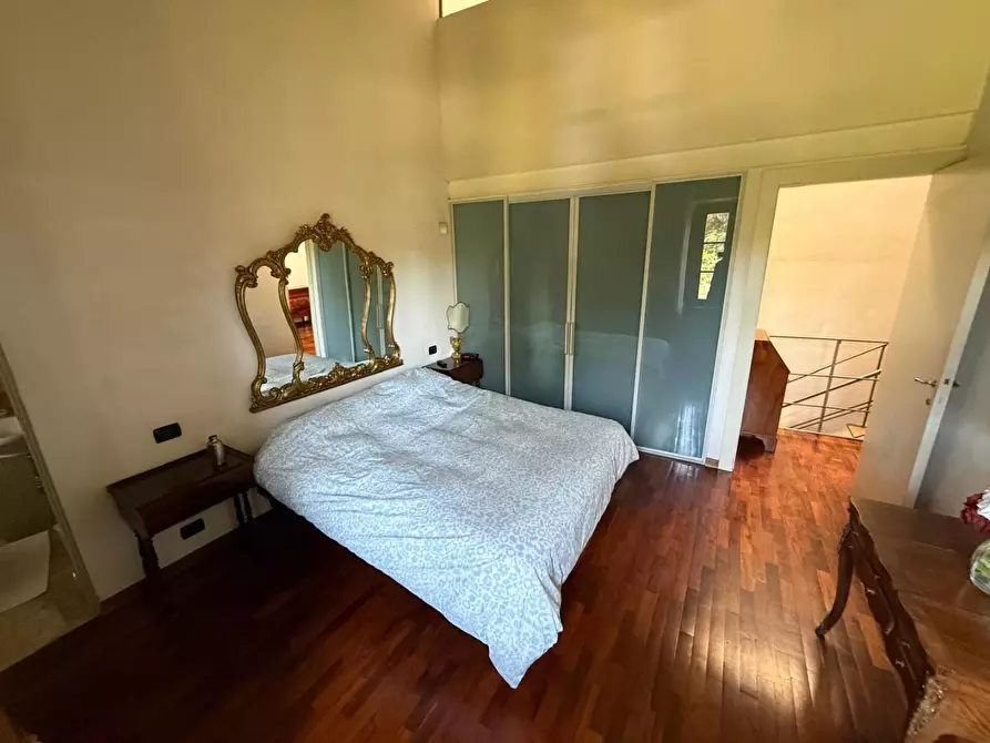 Immagine 9 di Terratetto in vendita  a Pisa