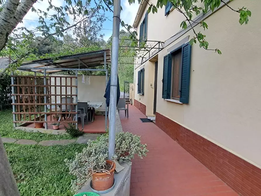 Immagine 20 di Casa indipendente in vendita  a Rosignano Marittimo