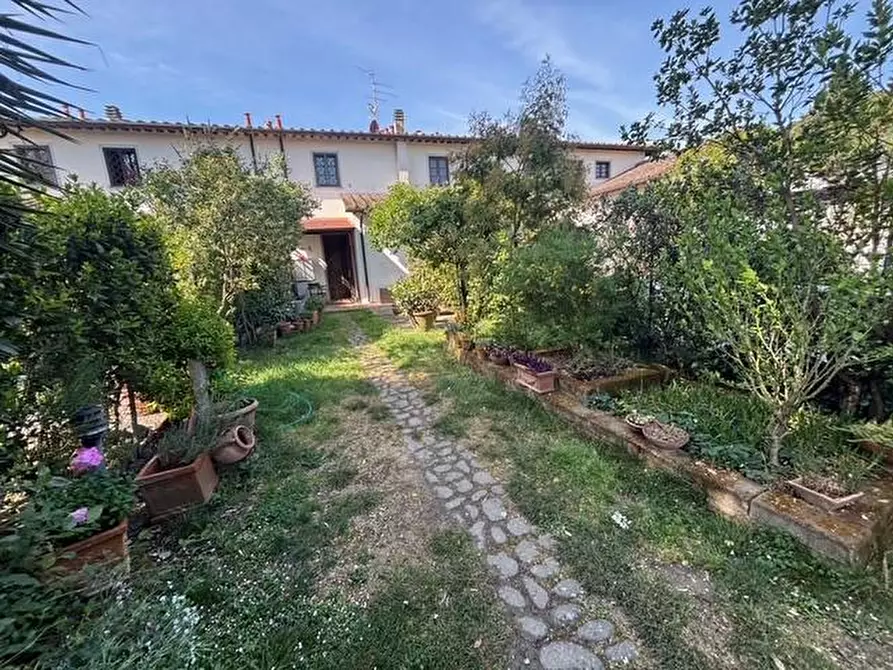 Immagine 25 di Terratetto in vendita  a Empoli