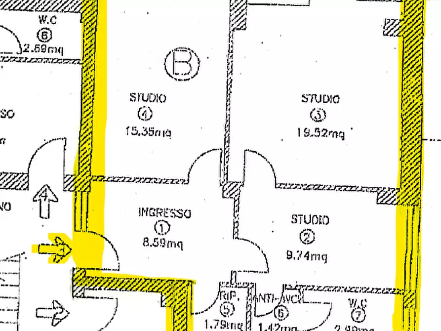 Immagine 5 di Ufficio in vendita  a Carrara