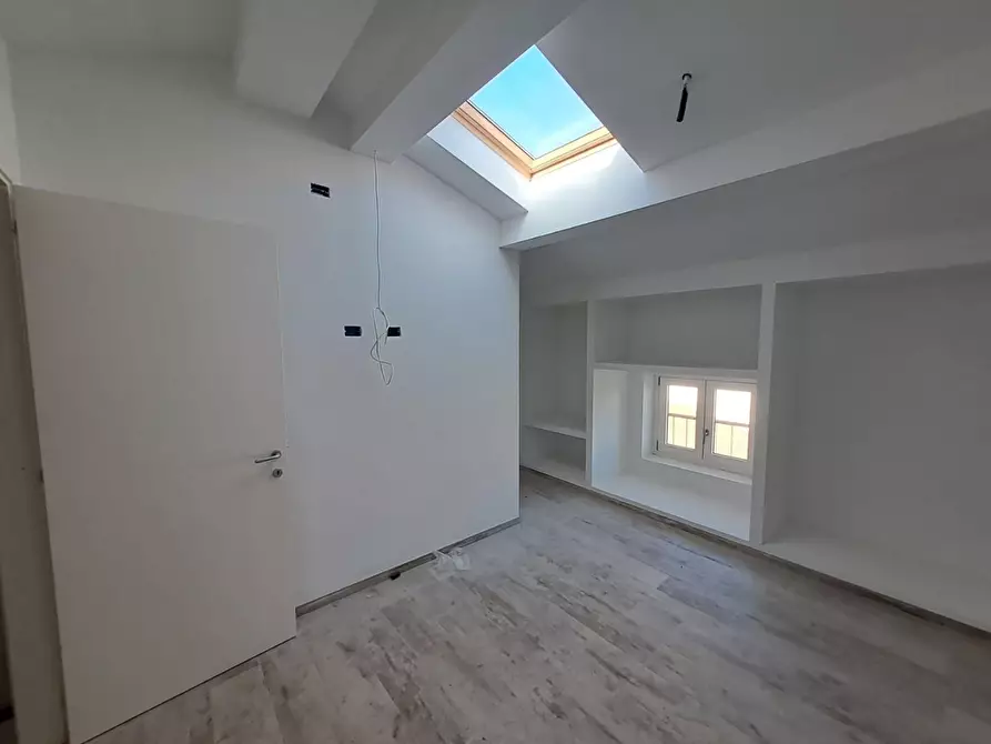 Immagine 10 di Appartamento in vendita  a Poggibonsi