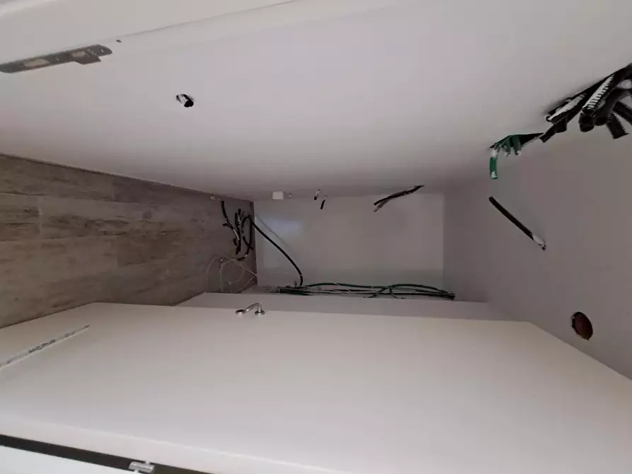 Immagine 13 di Appartamento in vendita  a Poggibonsi