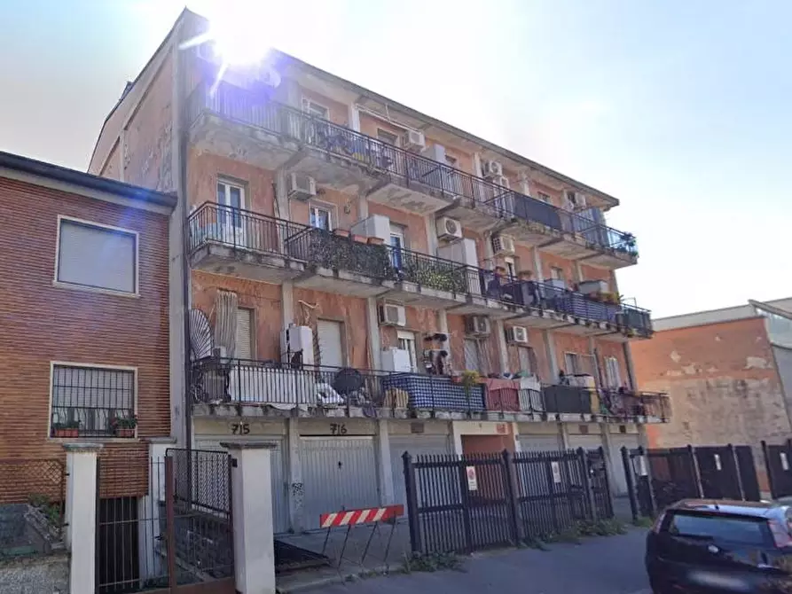 Immagine 2 di Appartamento in vendita  a Milano