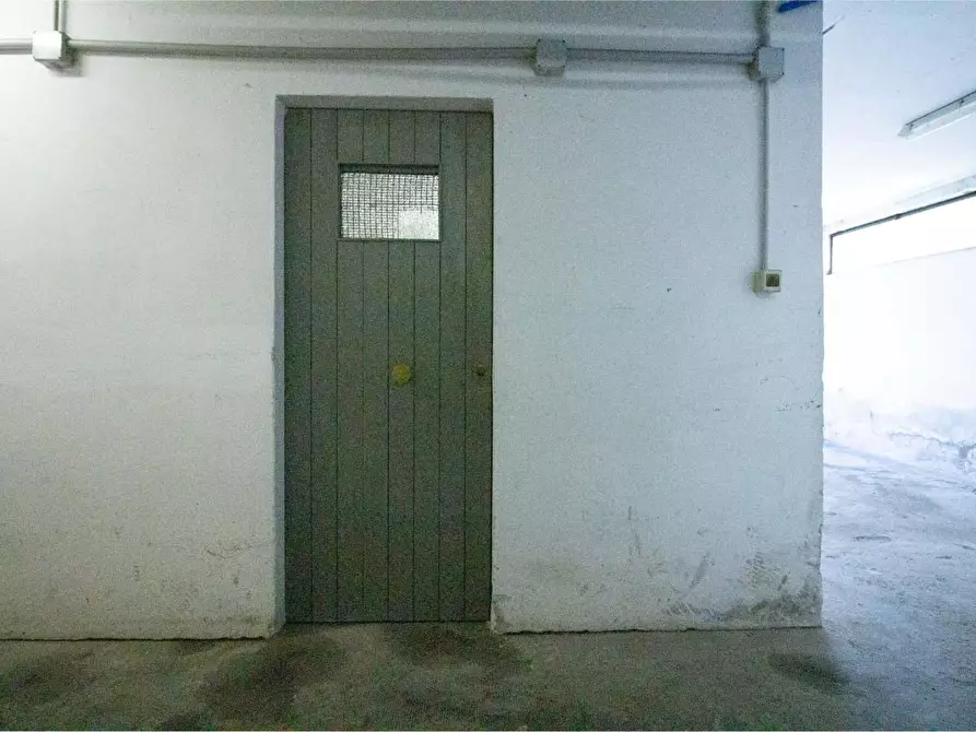 Immagine 25 di Appartamento in vendita  a Pisa