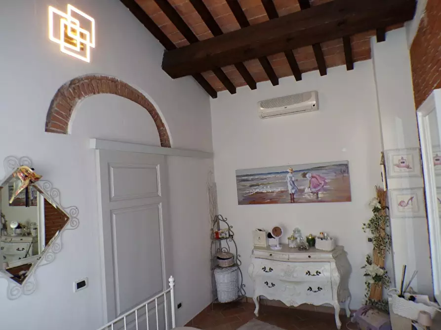 Immagine 10 di Terratetto in vendita  a Cascina