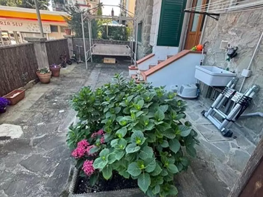 Immagine 18 di Appartamento in vendita  a Firenze