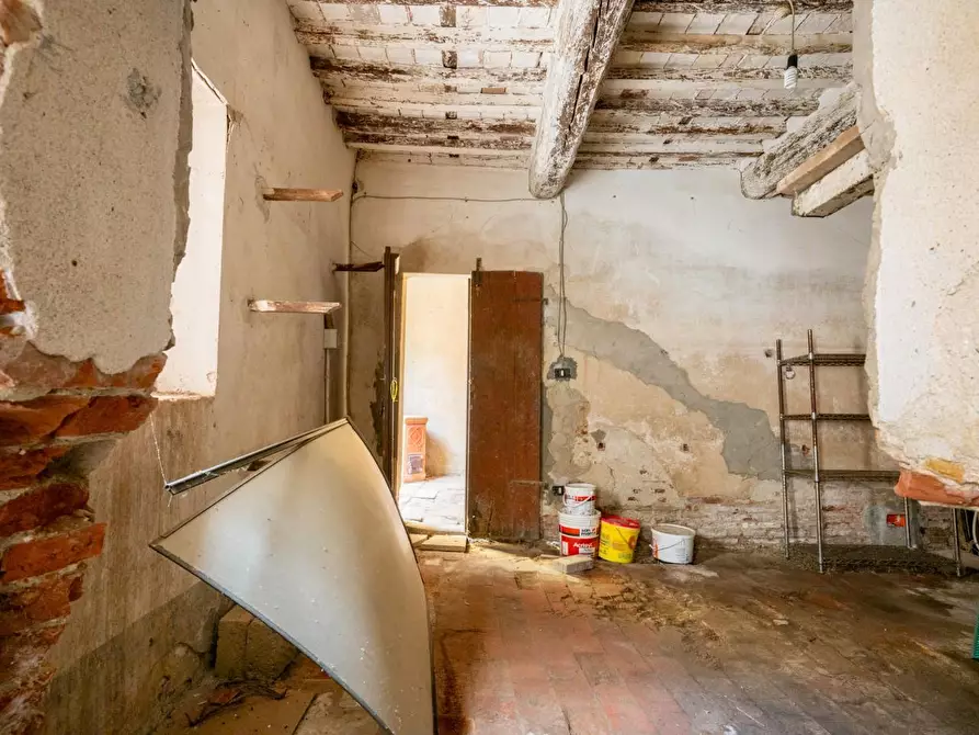 Immagine 37 di Terratetto in vendita  a Buti