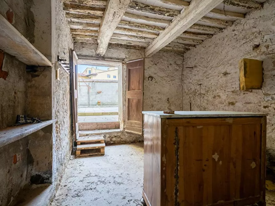 Immagine 39 di Terratetto in vendita  a Buti