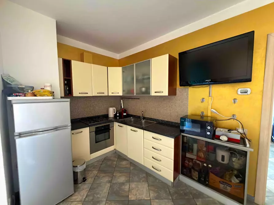 Immagine 4 di Appartamento in affitto  a Lucca