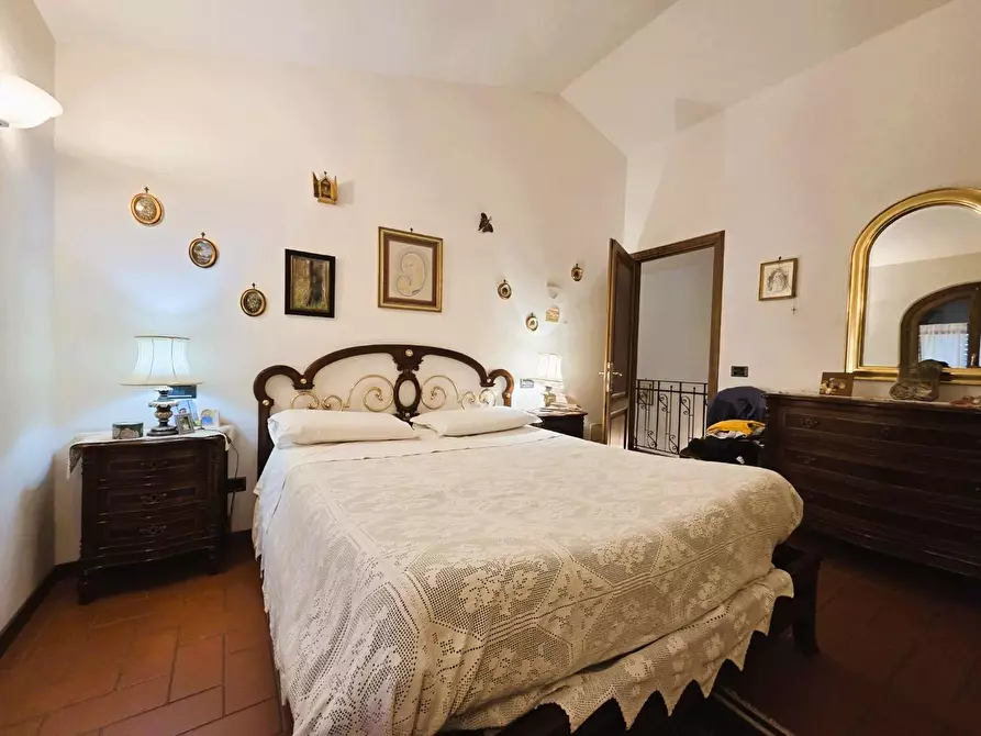 Immagine 30 di Villa in vendita  a Capannori