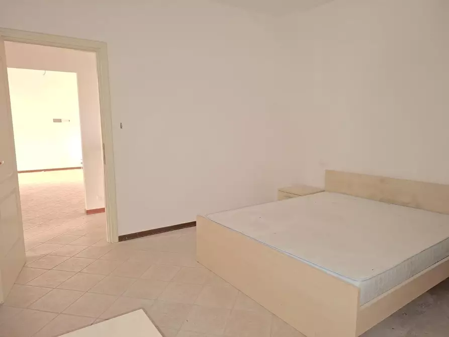 Immagine 18 di Appartamento in vendita  a Carrara