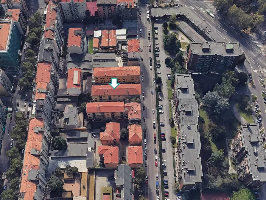 Immagine 2 di Laboratorio in vendita  a Milano