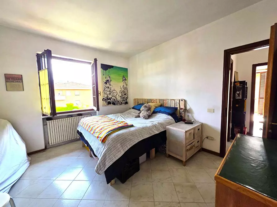 Immagine 18 di Casa bifamiliare in vendita  a Massa