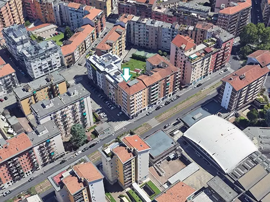 Immagine 2 di Appartamento in vendita  a Milano