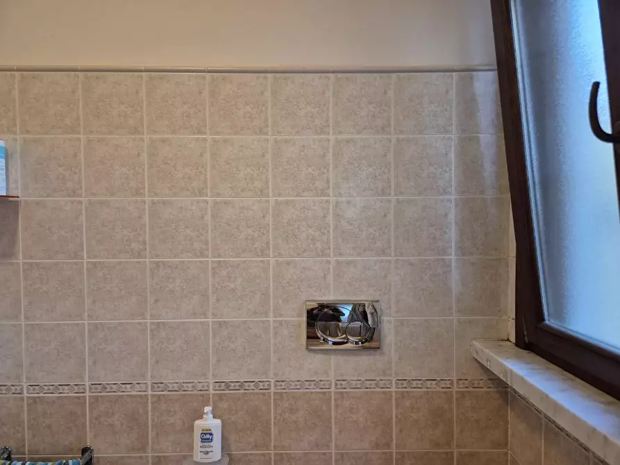 Immagine 18 di Casa semindipendente in vendita  a Castelnuovo Magra