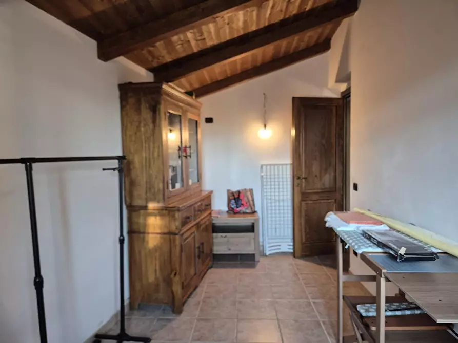 Immagine 13 di Casa semindipendente in vendita  a Castelnuovo Magra