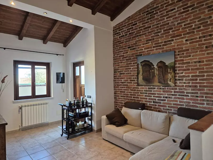 Immagine 1 di Casa semindipendente in vendita  a Castelnuovo Magra