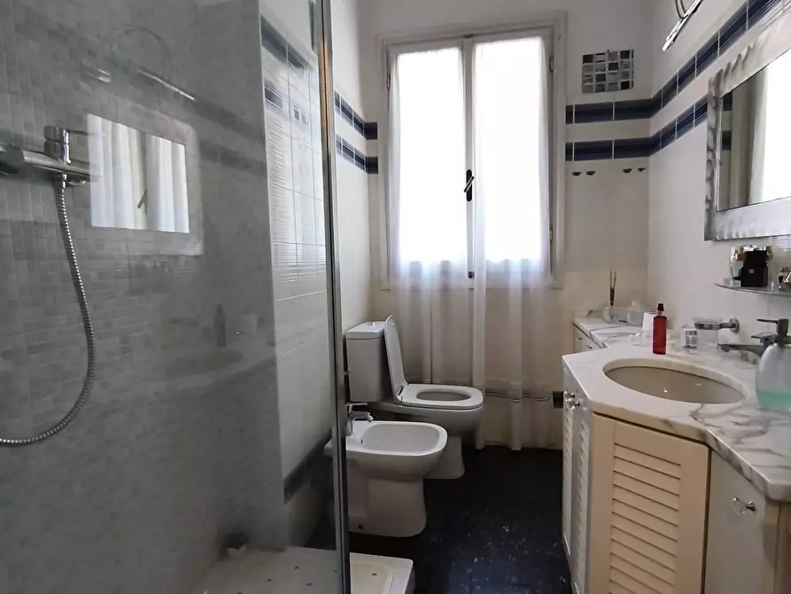 Immagine 8 di Appartamento in vendita  a Carrara