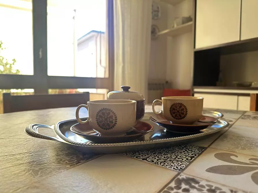 Immagine 8 di Appartamento in vendita  a Viareggio