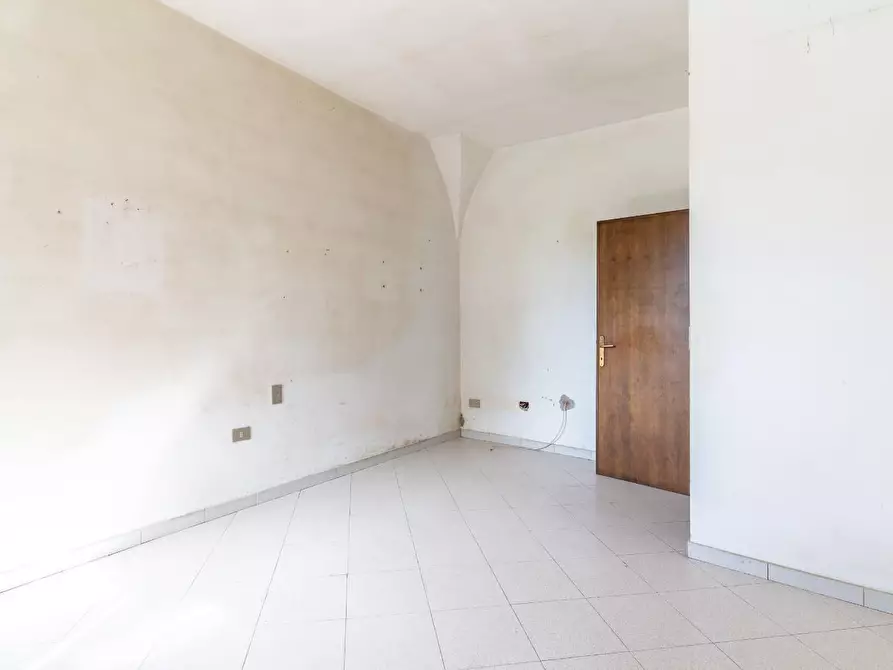 Immagine 16 di Appartamento in vendita  a Empoli