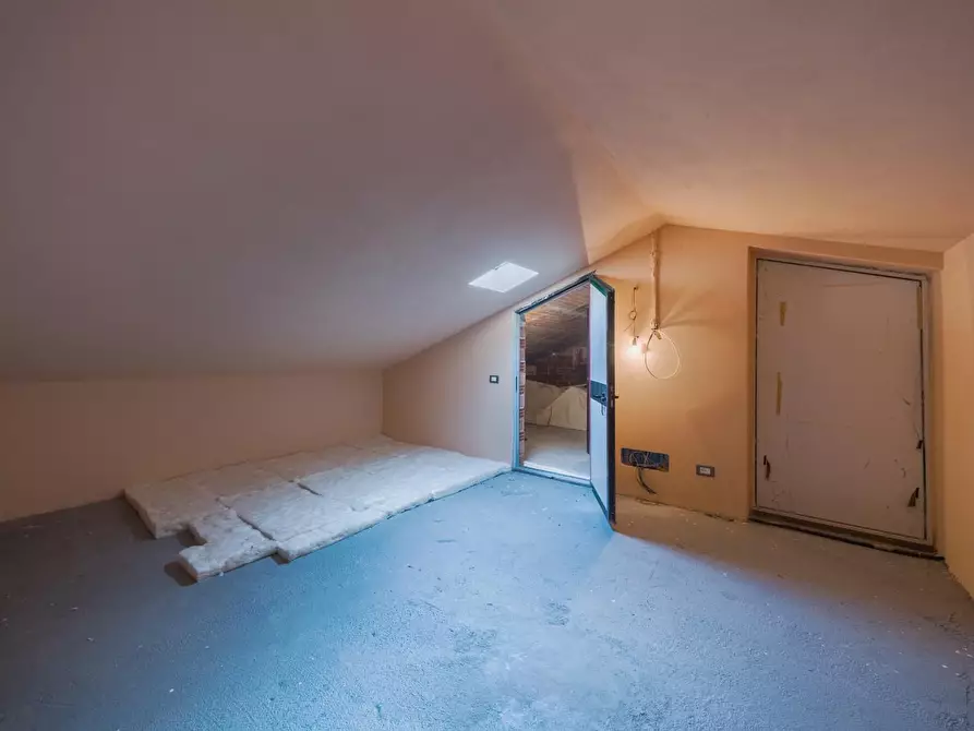 Immagine 19 di Porzione di casa in vendita  a Casciana Terme Lari