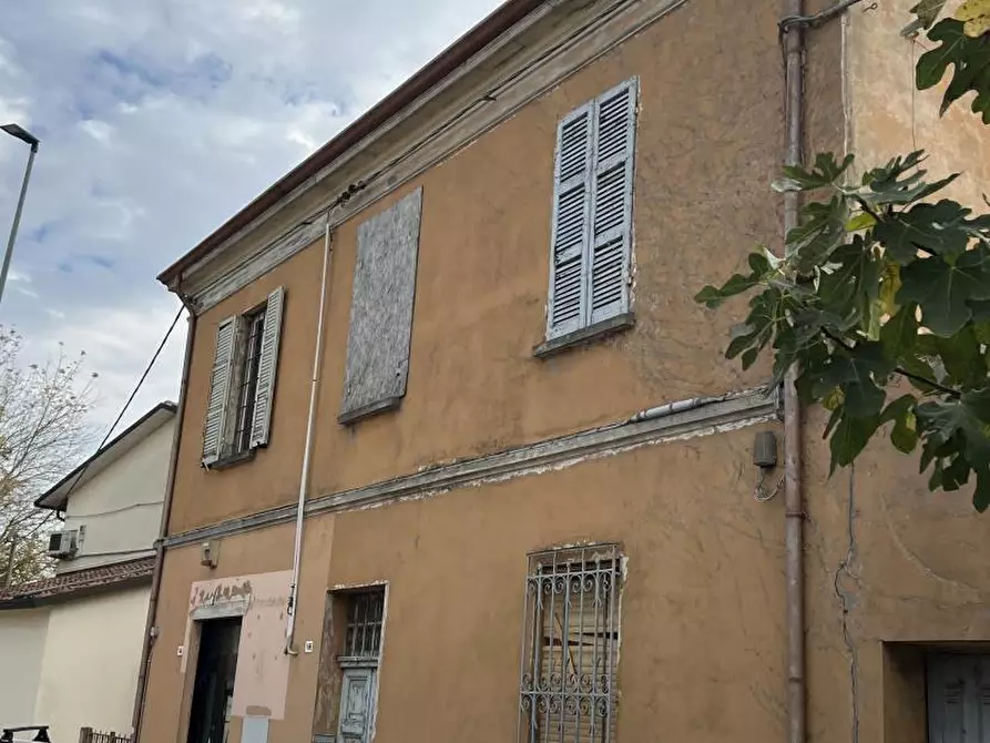 Immagine 3 di Appartamento in vendita  a Ravenna