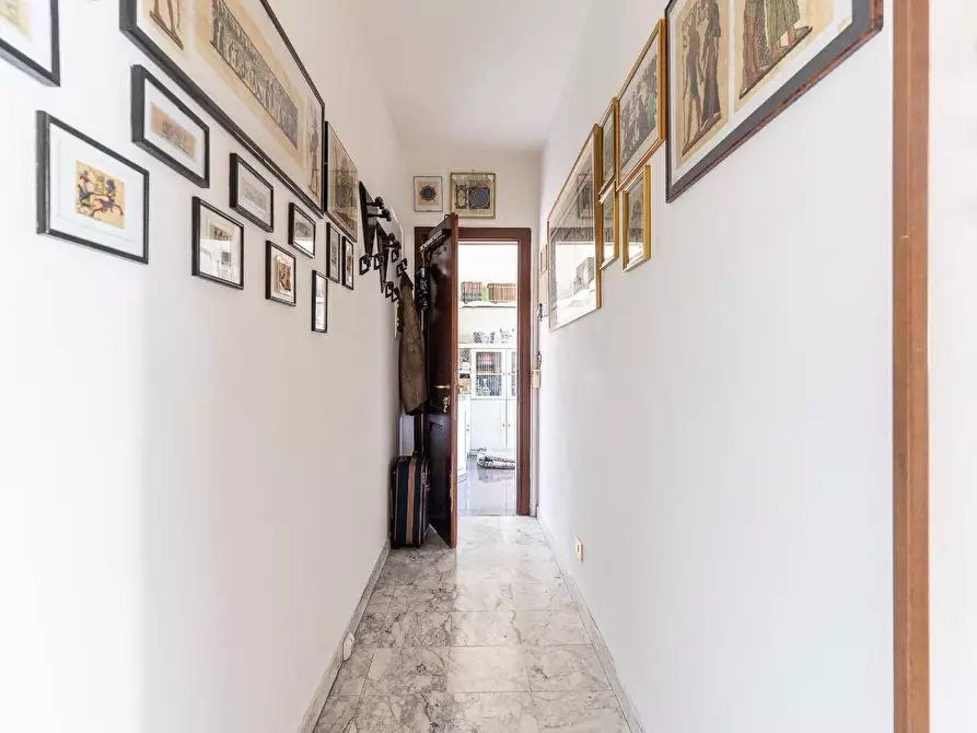 Immagine 26 di Appartamento in vendita  a Viareggio
